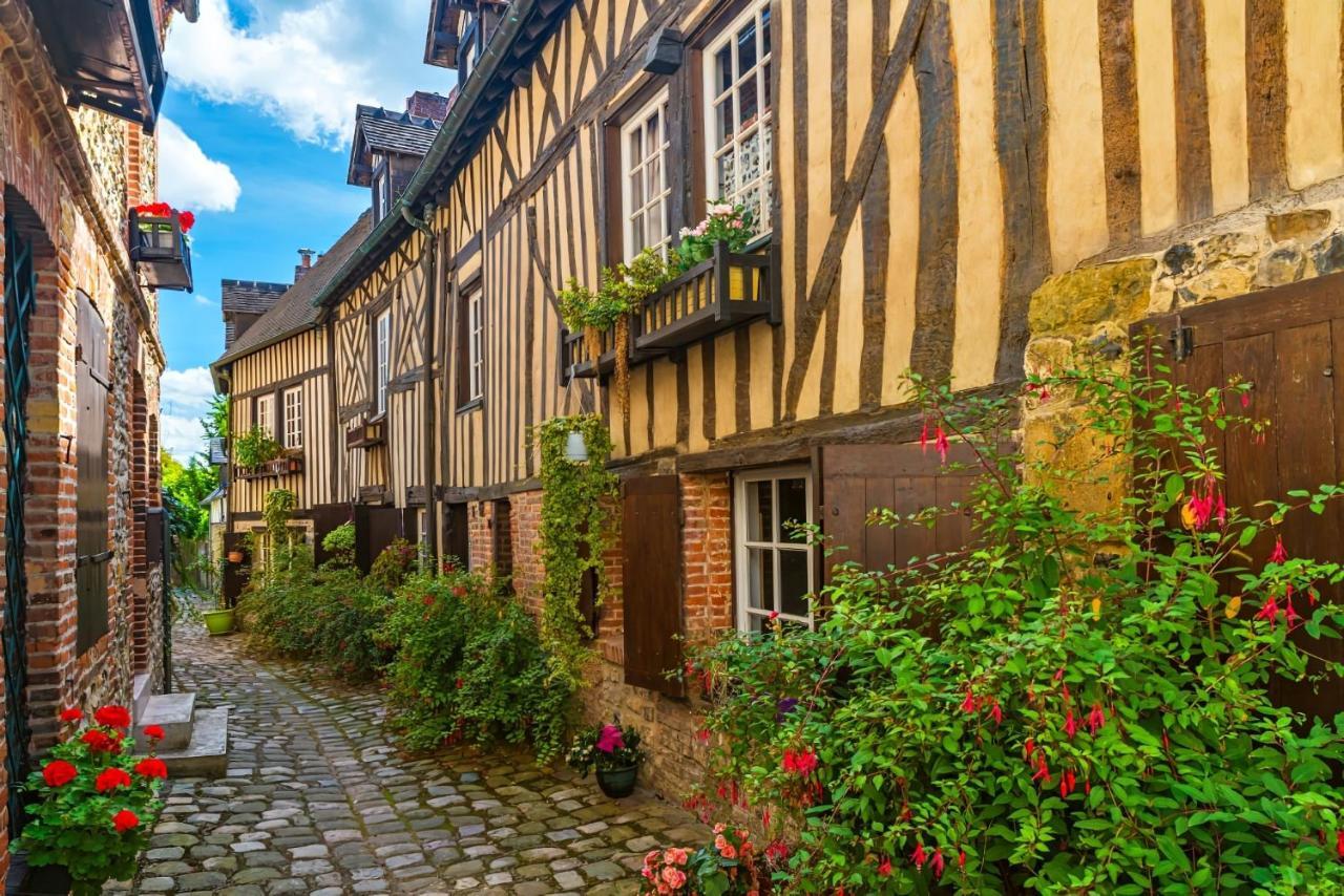 Appartement De Charme Dans Un Chateau A 5 Min D'Honfleur Gonneville-sur-Honfleur Extérieur photo